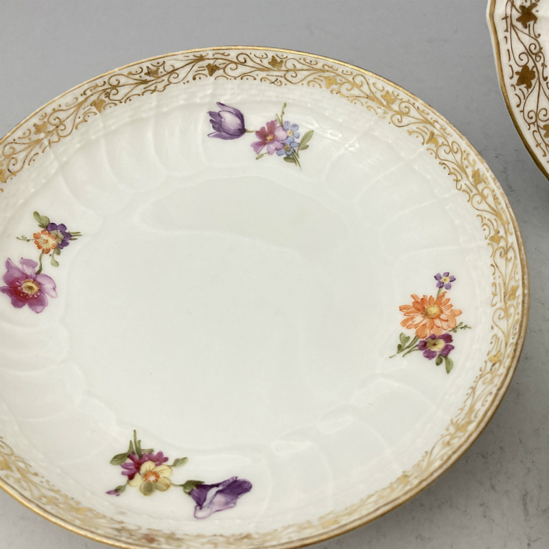 KPM ベルリン「KPM窯 花文様 ティートリオセット」《アンティックかとう》