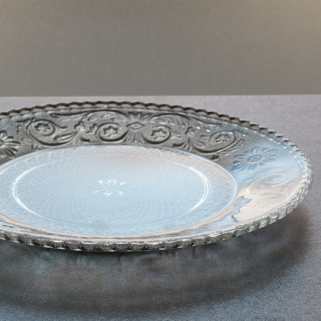 オールドバカラ「アラベスク ARABESQUE プレート」《アンティックかとう》