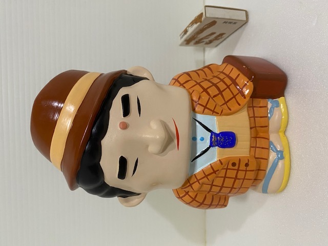 渥美清☆男はつらいよ☆車寅次郎☆陶器製☆人形 貯金箱 15．2cm