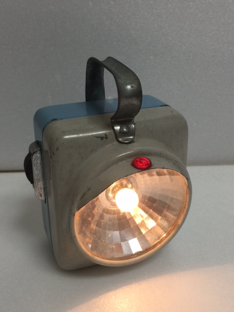 昭和レトロ☆ナショナル 懐中電灯 10．5cm 当時物 JAPAN 現状