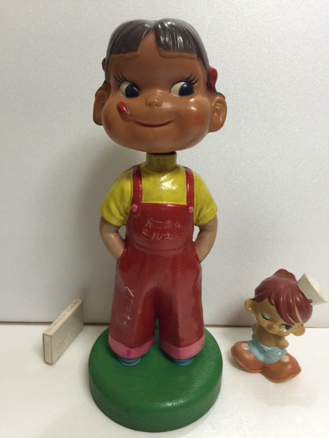 昭和30年代☆不二家 セルロイド 首ふりペコちゃん 人形 袴 30