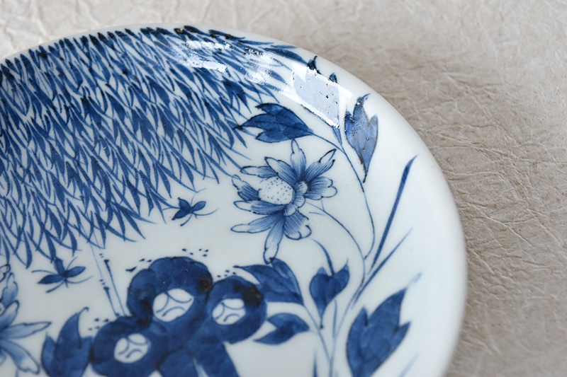 古伊万里 染付 柳に菊花昆虫 五寸皿 - 生活骨董と古布のアンティーク