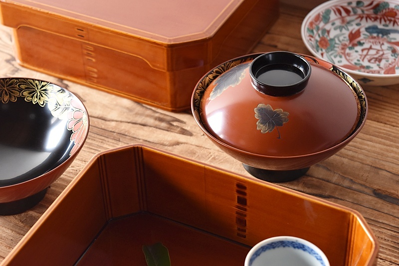 輪島塗 ワジマ漆輝堂 大極上本堅地 沈金蒔絵 菊尽くし 吸物椀 - 生活