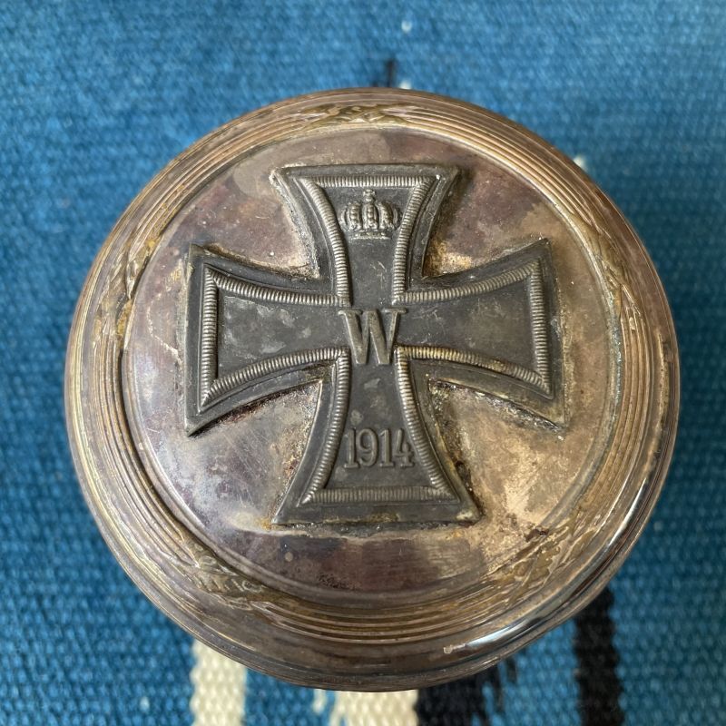 希少品！30's〜40's ドイツアンティーク実物 鉄十字勲章付きの金属箱