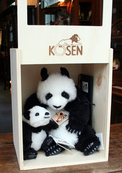 アンティークアナスタシア 神戸北野町 ケーセン パンダ