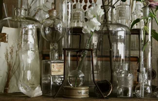 アンティークガラス瓶 イギリス 実験道具 標本瓶 【Antiques Truffle