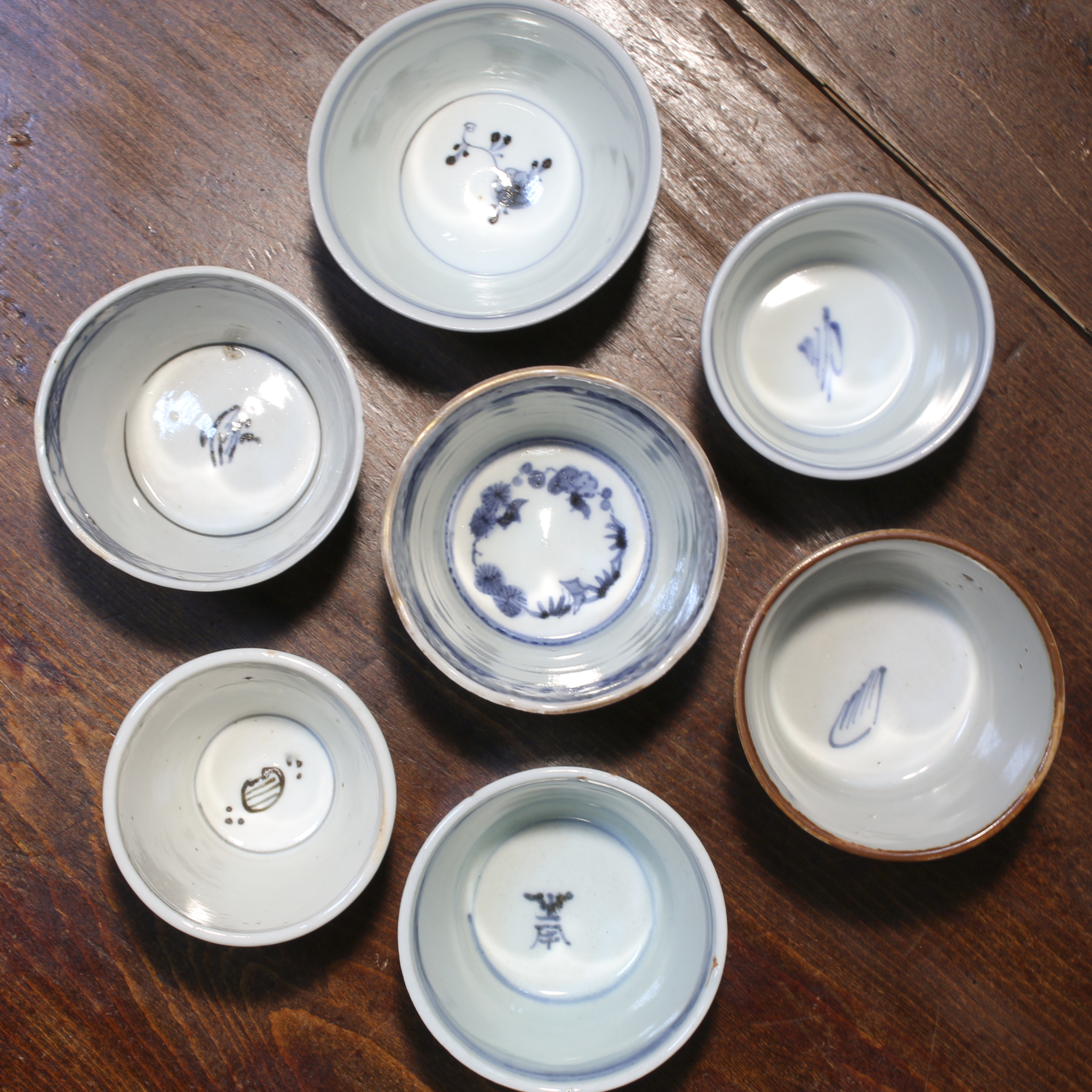 溢れんばかりの文様の世界「そば猪口」 - 古好屋 ブログ