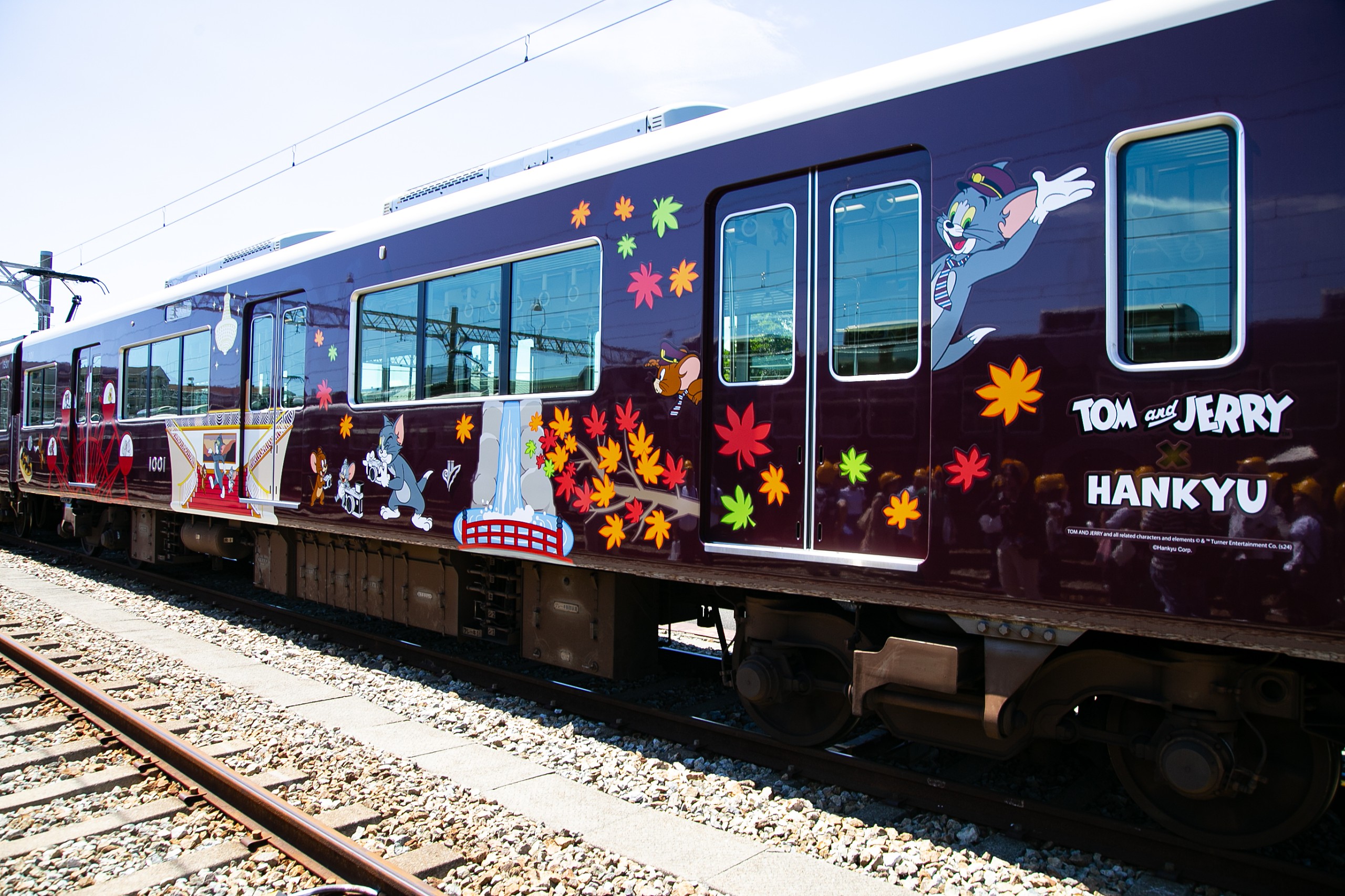 どうすれば乗れる？トムとジェリー仕様の阪急電車
