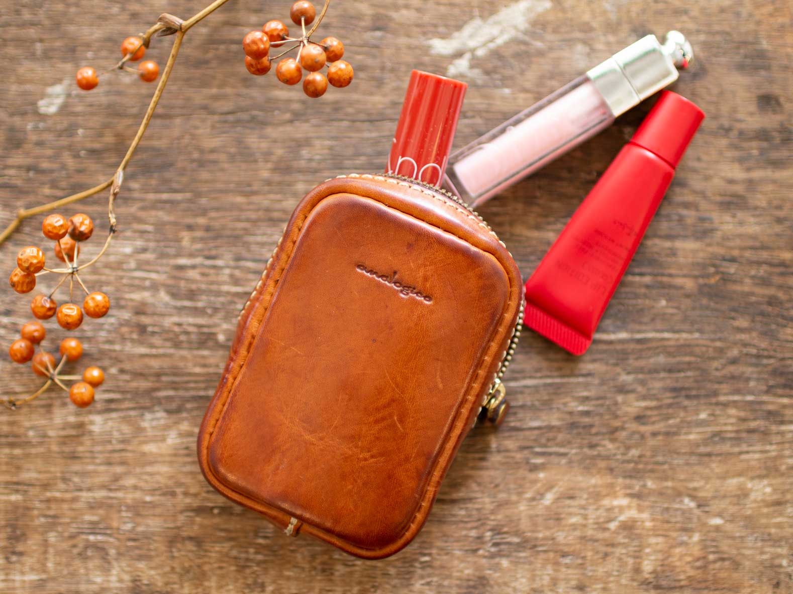 GLAY・ONE LOVE・シガレットポーチ未使用 楽天市場】glay one loveの通販