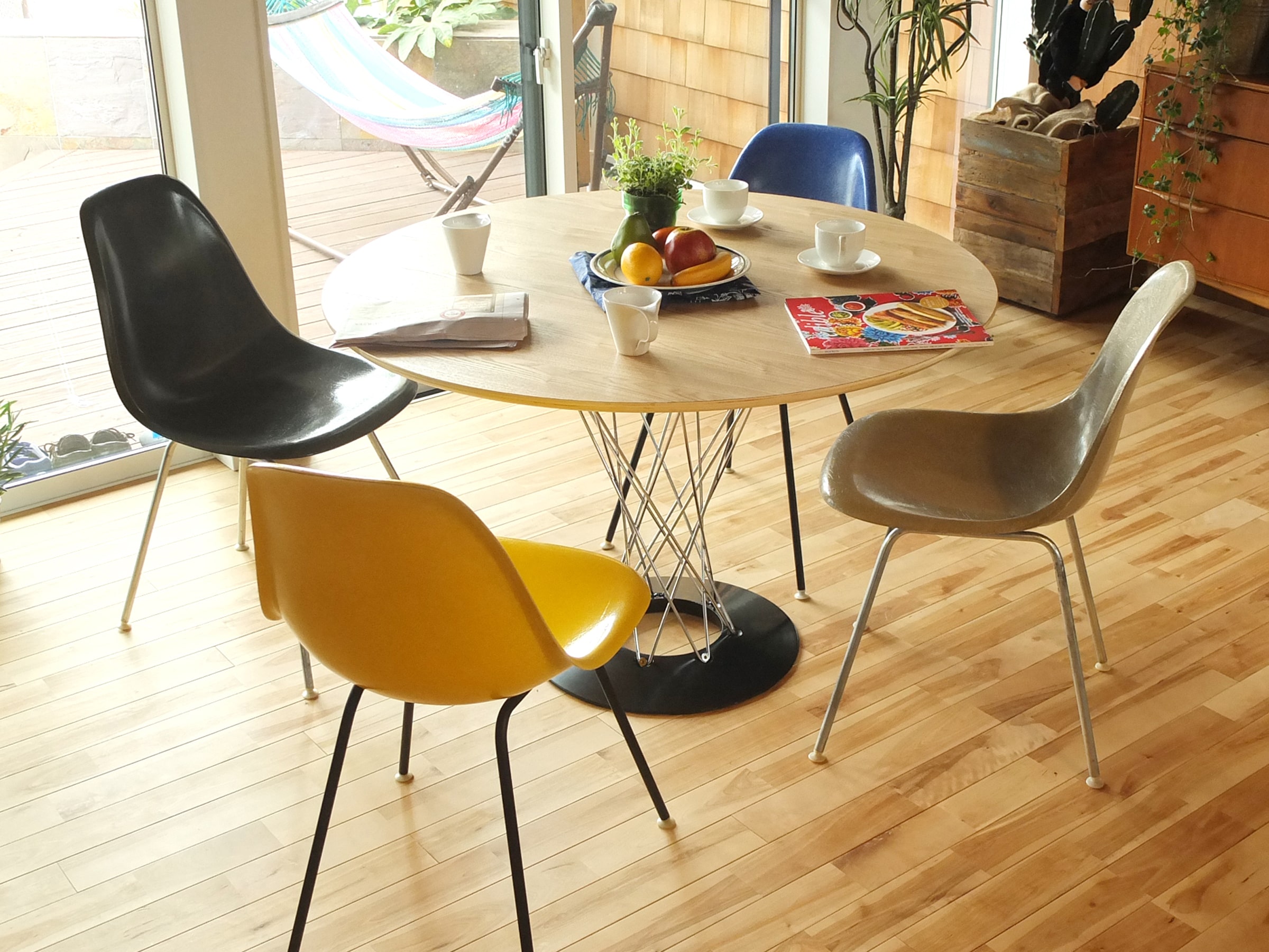 イサムノグチ サイクロンテーブル 110cm 丸テーブル ダイニング