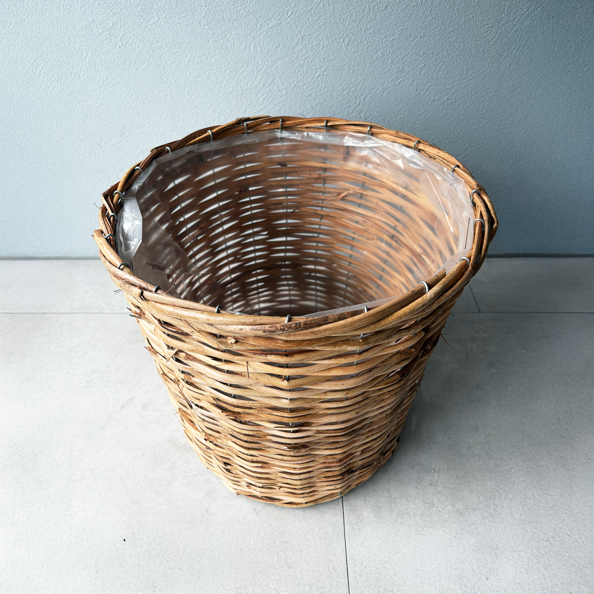 ナチュラルラタンバスケット 高さ32cm- フェイクグリーン専用通販
