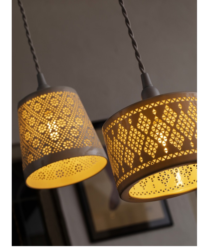 陶器シェード フラワーレース ホワイト ランプシェード 照明器具