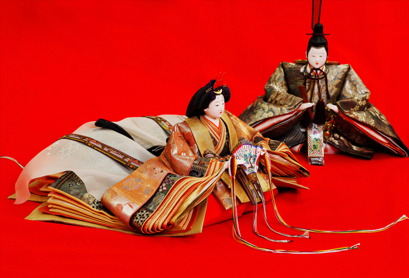 桂甫作安藤人形店の七段飾り（官女・五人囃・随臣・仕丁） | 雛人形
