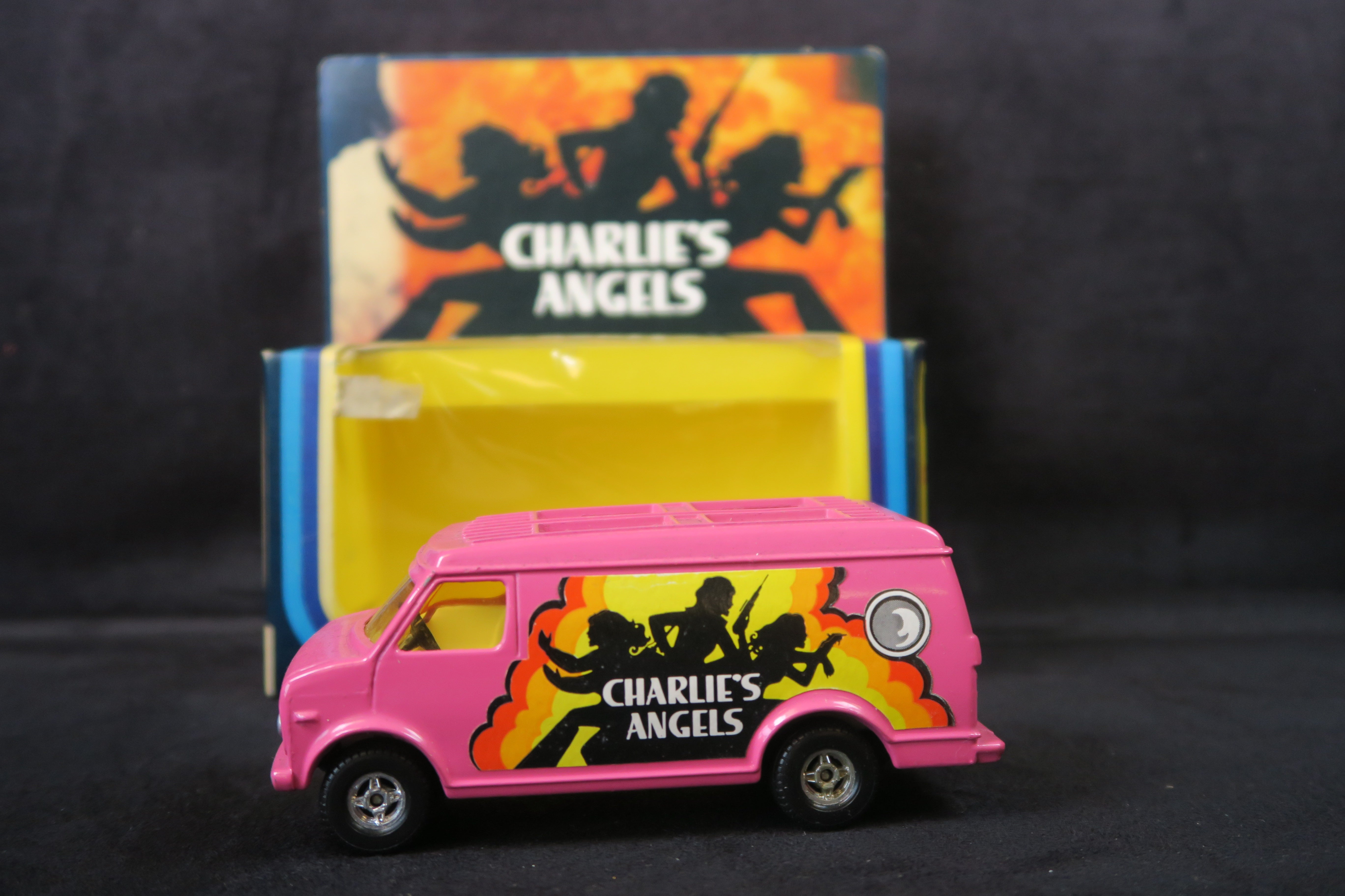 CORGI 434 - CHARLIE'S ANGELS CUSTOM VAN, PINK, VNMB! – Andrew