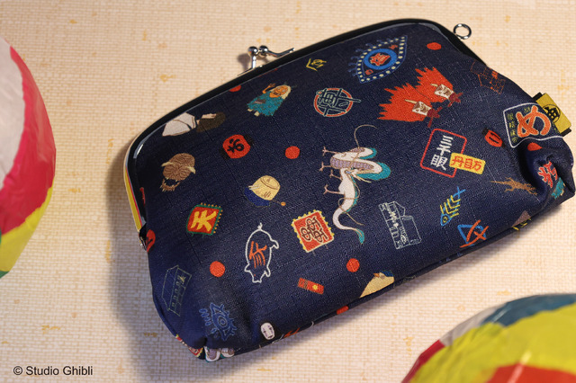 千と千尋の神隠し」不思議の町の縁日をイメージ！和小物シリーズ登場