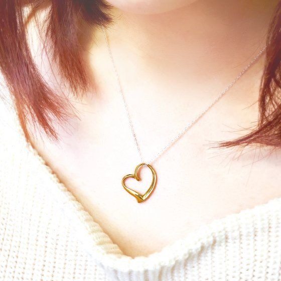 マクロスF」ランカの“ハート型のネックレス”がアクセサリーに