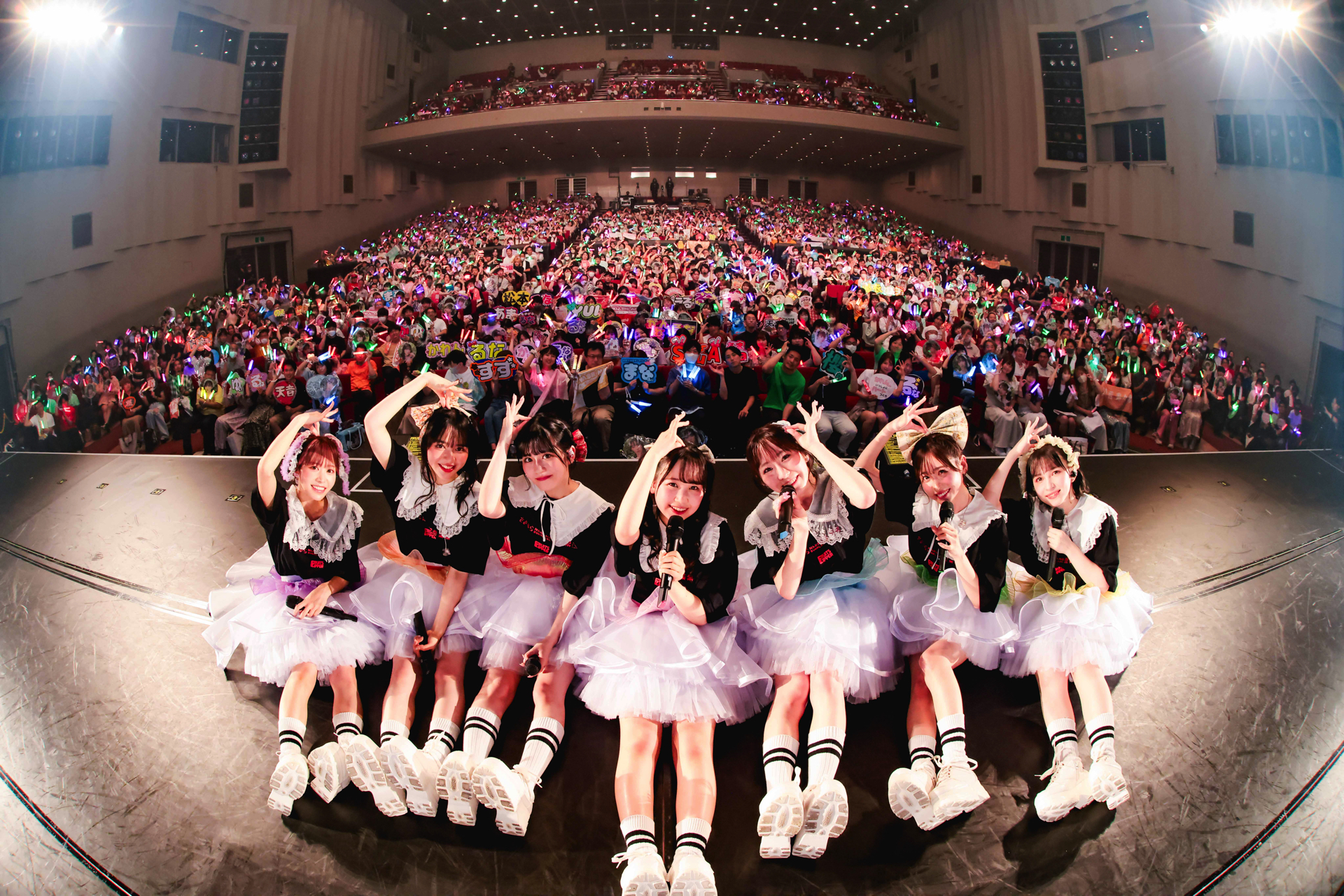 FRUITS ZIPPER、初アリーナ公演開催決定！ 秋の全国ツアーファイナルで