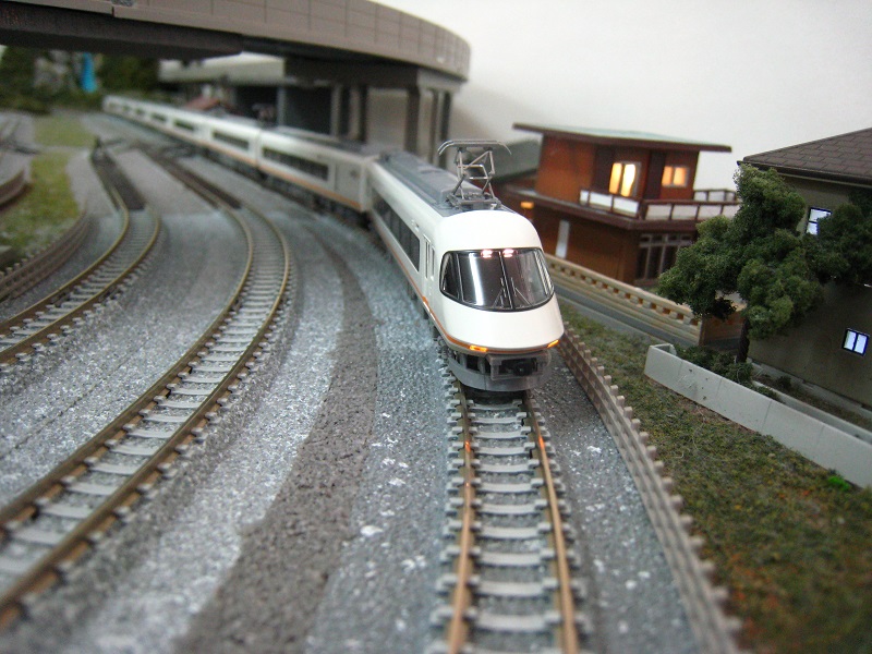 TOMIX 近鉄21000系アーバンライナーPlus 入線！ | あそぶログ！