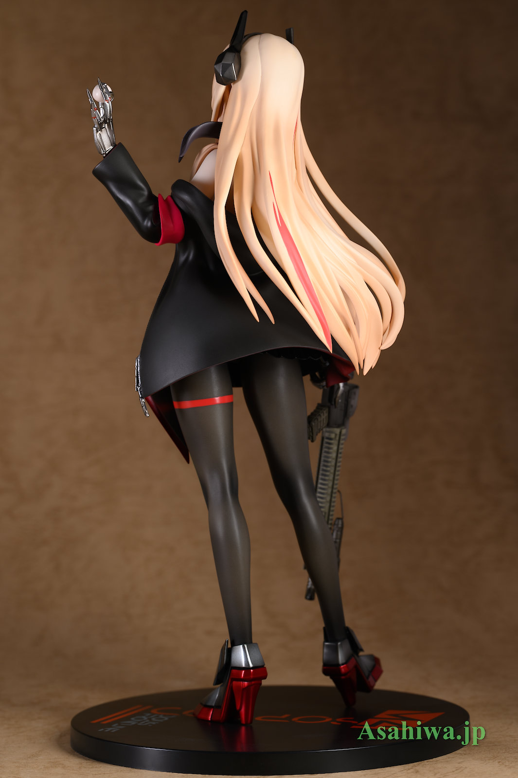 あみあみ×AMAKUNI M4 SOPMOD II (オリジナル版) ドールズフロント