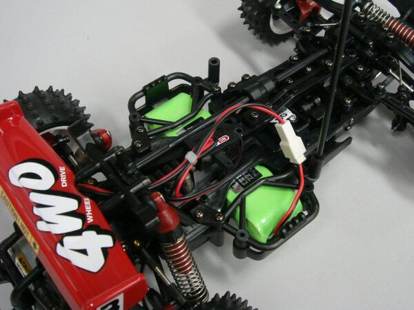 ASCII.jp：タムテックギア初の4WD「ホットショット4WD」で遊んでみた