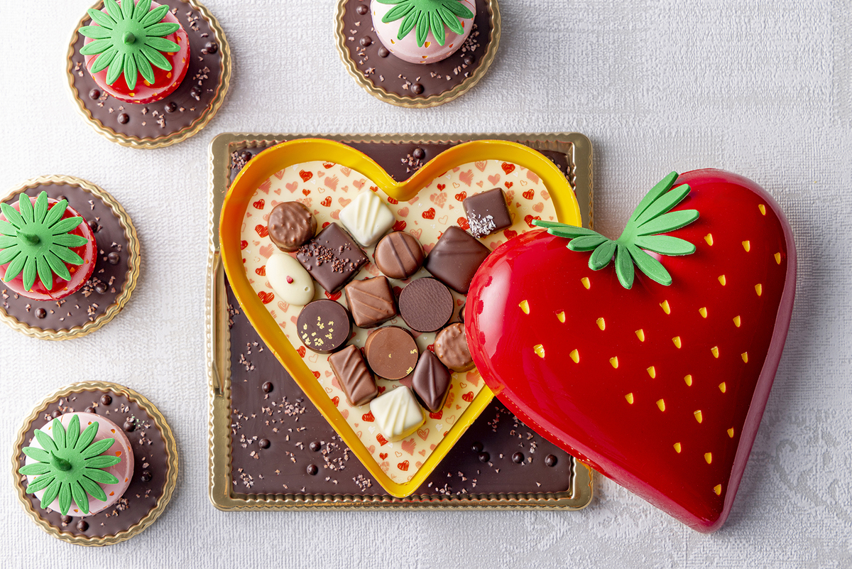 バレンタインにオススメ！ 愛らしい苺型チョコレートボックス - 西新宿