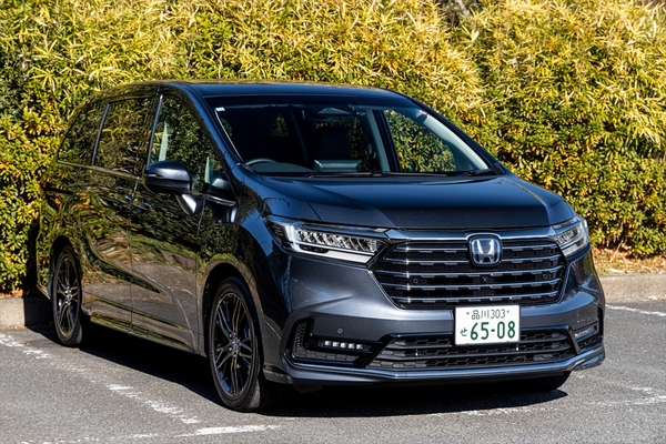 ASCII.jp：Honda「オデッセイ」は2列目シートの使い勝手と座り心地が