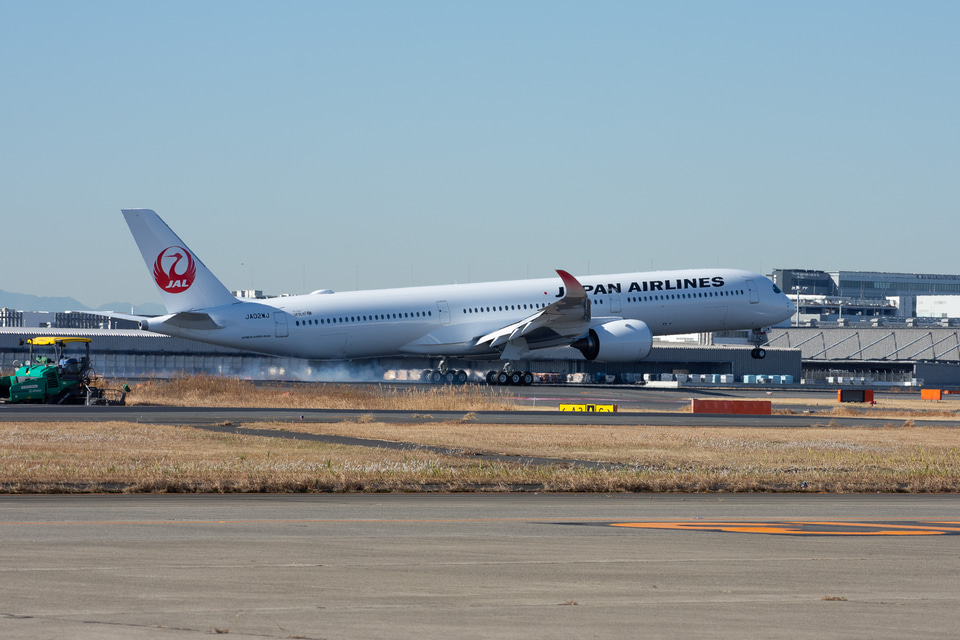 JALの新型機A350-1000、2号機が羽田にやってきた！ - トラベル Watch
