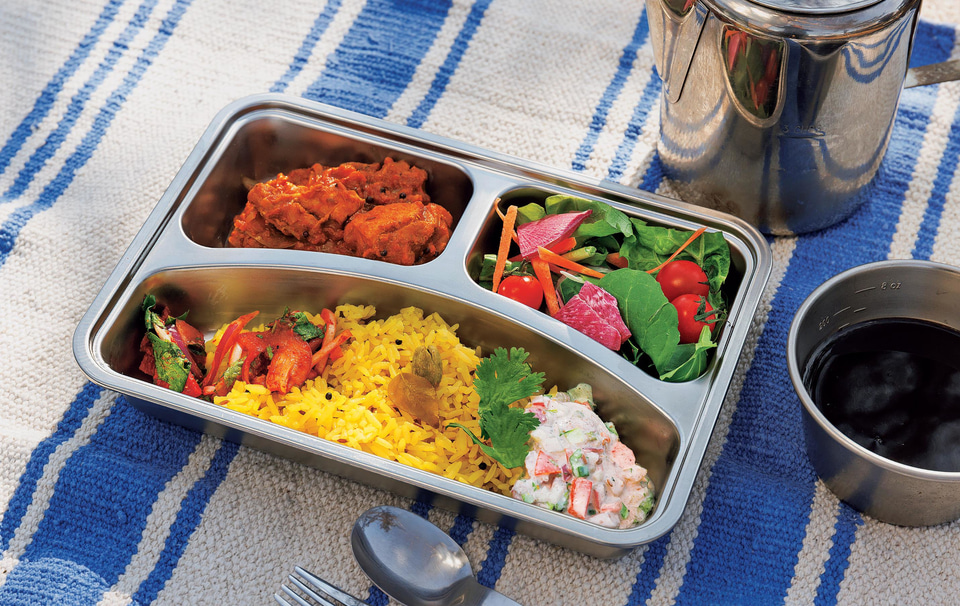 BE-PAL、4月号の付録はシエラデザインズ「ランチプレート」。キャンプ