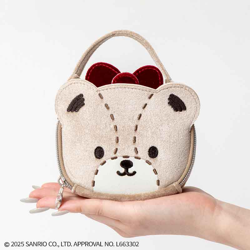 セブン限定「タイニーチャム」コスメポーチ。リップが縦に収納できて