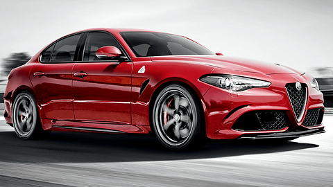 アルファ ロメオ、新型フラグシップセダン「ジュリア」日本初公開