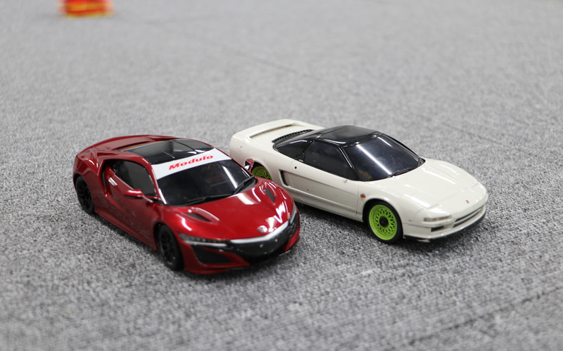 試乗インプレ】アカザーのミニッツ「ネオクラシックレーサー」体験会