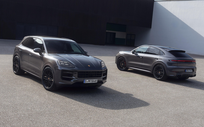 ポルシェ、グッドウッドで初公開する「タイカン」「カイエン」の