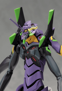 コトブキヤ、「エヴァンゲリオン第13号機」をプラモデル化 - GAME Watch