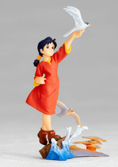 未来少年コナン」の空中要塞ギガントと、ヒロインのラナがフィギュアに