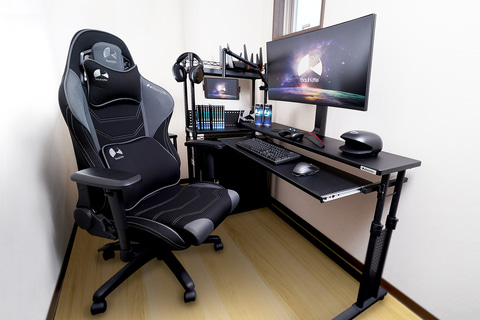 バウヒュッテ、小さく畳めて大きく遊べる「スリムデスク」2種を発売