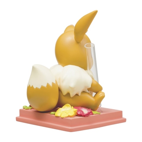 ピカチュウやイーブイたちが一輪の花を持っているように見せる