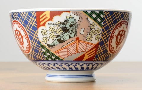 ガンダム」×「有田焼」、「牛丼専用どんぶり ジオン公国軍」の予約が