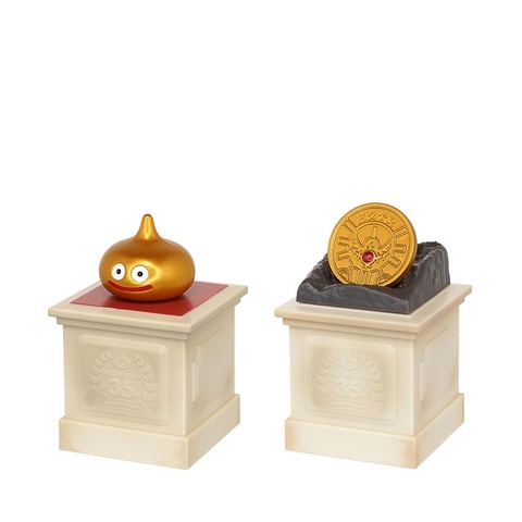 ロトの剣やラーの鏡のミニフィギュアも！ 「ドラクエ」シリーズの