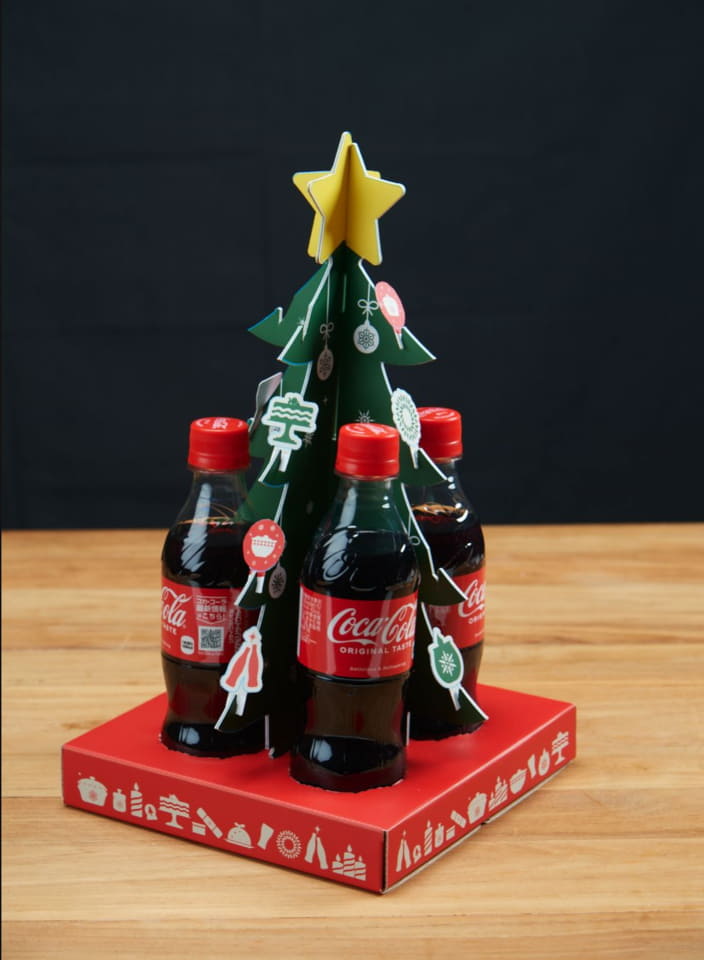 コカ・コーラ クリスマストラック」が全国8都市を巡回。グルメギフト