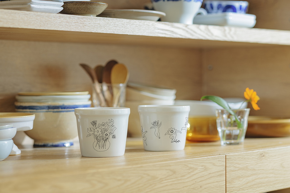 Soup Stock Tokyo、2024年「イヤーカップ」デザインは“花”イラストの2