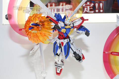 特別企画】【ガンダムベース撮り下ろし】延期を経てついに発売「RG 1
