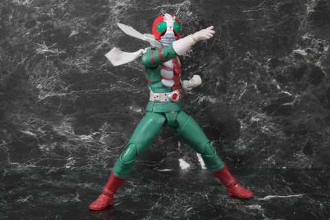 レビュー】「S.H.Figuarts（真骨彫製法） 仮面ライダーV3」レビュー