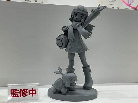ポケモン」よりフィギュア「ヒカリ with ナエトル」の原型展示
