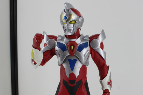 特別企画】「フィグゼロ」シリーズに「電光超人グリッドマン」降臨