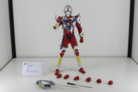 特別企画】「フィグゼロ」シリーズに「電光超人グリッドマン」降臨