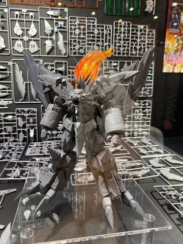 AMAKUNIブランドより「ジェネシックガオガイガー」のプラキットが登場