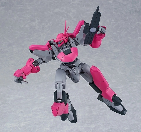 アニメ「機動戦艦ナデシコ」より「MODEROID エステバリス陸戦フレーム