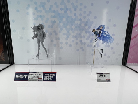シン・エヴァンゲリオン劇場版」よりレイとアスカの1/7スケール