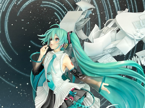 初音ミク」16周年を記念したフィギュアやプラモが一斉に登場