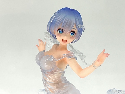 リゼロ」より「レム-アクアドレス-」1/7スケールフィギュアの彩色見本